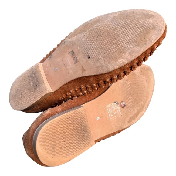 ASOS DESIGN Wide Fit Mellow leather weave loafer in natural size 6 - Picture 3 of 5